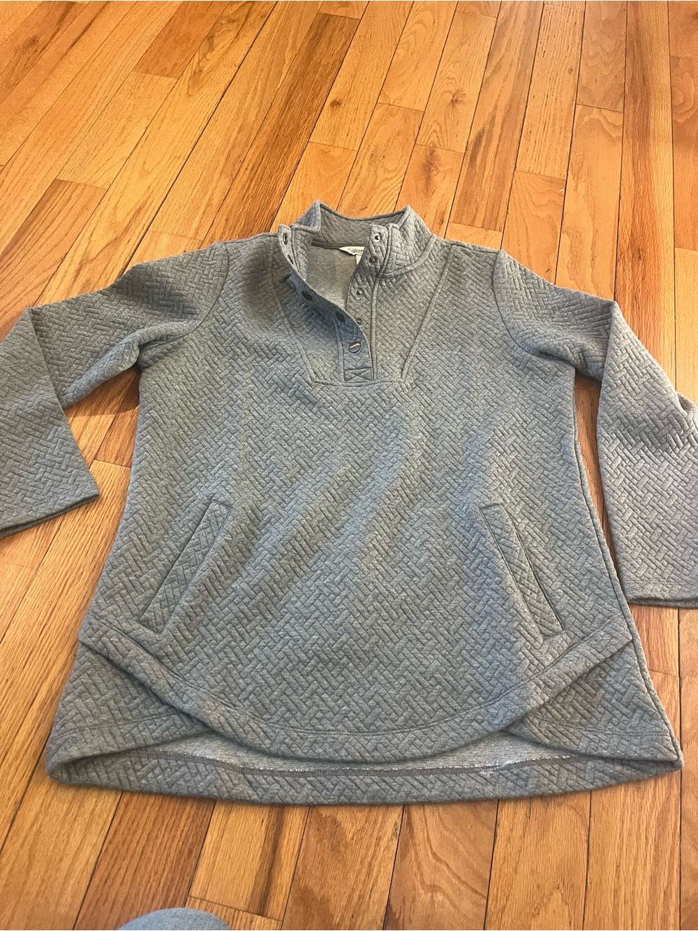 Coldwater creek Quilted Gray Pullover Sweater